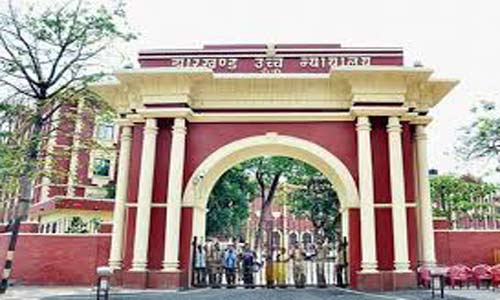 शादी का झांसा देकर नाबालिग को किया प्रेग्नेंट, HC ने नहीं दी गर्भपात की अनुमति