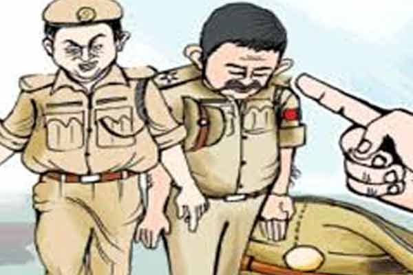 पब्लिक के साथ अच्छा व्यवहार नहीं करते थे थाना प्रभारी, एसपी ने कर दिया लाइन हाजिर