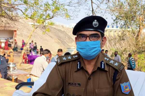 कोरोना से लड़ते हुए नक्सलियों पर भारी रही सिमडेगा पुलिस