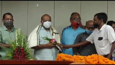 Photo of अरूप चटर्जी बोले, मजदूरों के वेतन में 50 प्रतिशत की हो वृध्दि