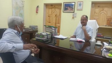 Photo of पलामू : पुल निर्माण और कोयल-सोन नदी से हो रहे कटाव पर बिहार पुल निर्माण आयोग और गंगा बाढ़ नियंत्रण के चेयरमैन से मिले सांसद