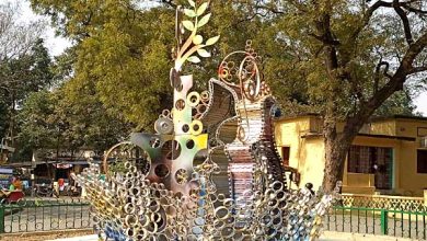 Photo of जमशेदपुर : टेल्को कॉलोनी के गोलचक्कर पर लगी यह कलाकृति है आकर्षण का केंद्र, जानिये किसने बनाया है इसे