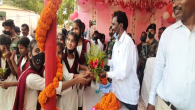 Photo of शिक्षा मंत्री ने शिक्षकों को हड़काया, कहा- रिजल्ट खराब हुआ तो खैर नहीं