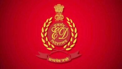 Photo of ED RAID : वीरेंद्र राम पर कार्रवाई के बावजूद ठेका मैनेज करने का काम बदस्तूर जारी, और भी फंसेंगे