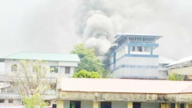 Photo of कोच्चि में रेलवे स्टेशन के पास लगी आग, कोई हताहत नहीं