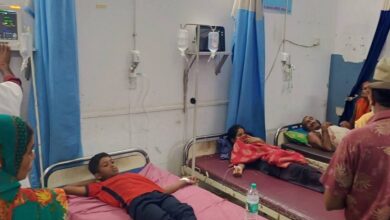 Photo of Koderma News: 400 रुपये किलो की खुखड़ी की सब्जी खाने से चार बच्चे बीमार, अस्पताल में भर्ती